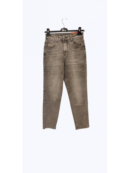 Ψηλόμεσο mom-fit