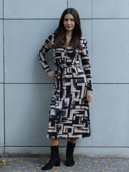 Φόρεμα ζέρσει εμπριμέ με γιακά