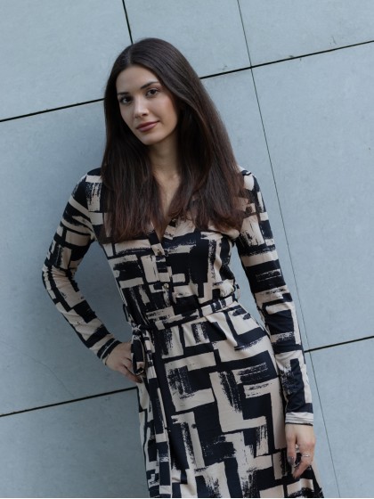 Φόρεμα ζέρσει εμπριμέ με γιακά