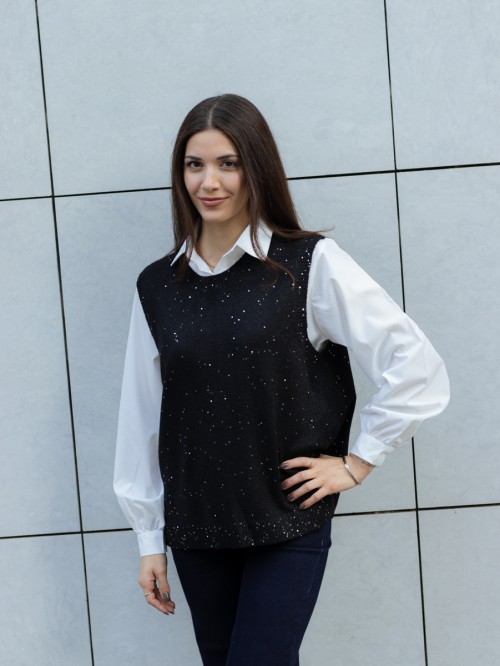 Πλεκτό γιλέκο με πουκάμισο