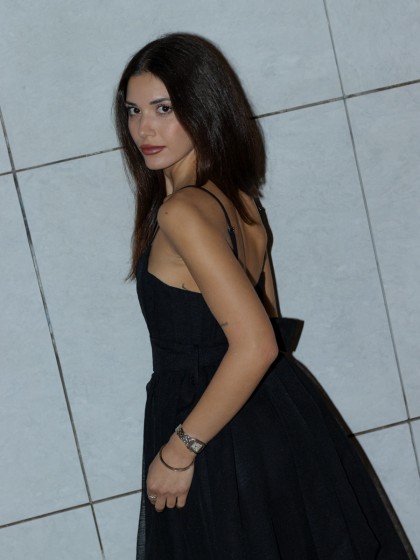 Φόρεμα τιράντες μίντι