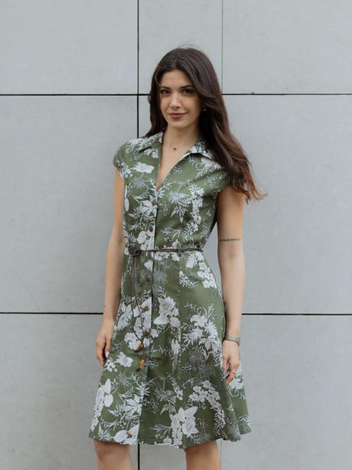 Φόρεμα εμπριμέ κοντό μανίκι