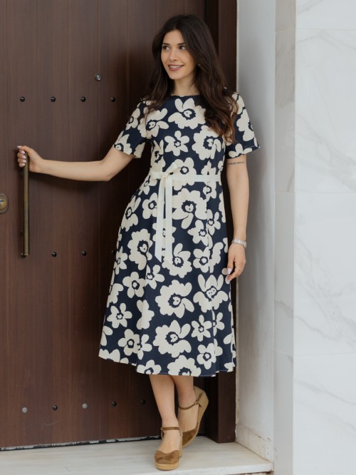 Φόρεμα μίντι με μεγάλα λουλούδια