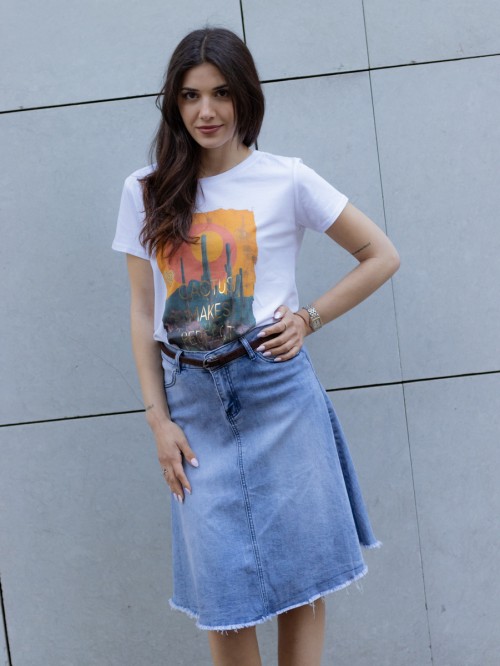 Φούστα τζιν με ξέφτια