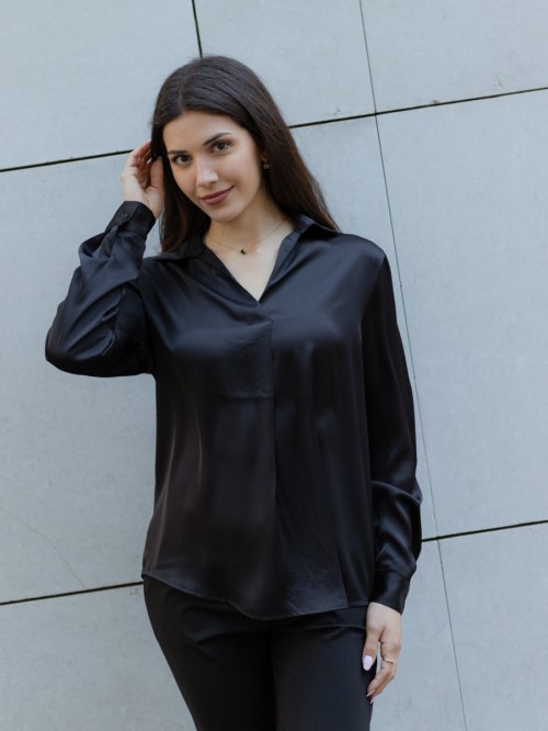 Μπλούζα σατέν με γιακά