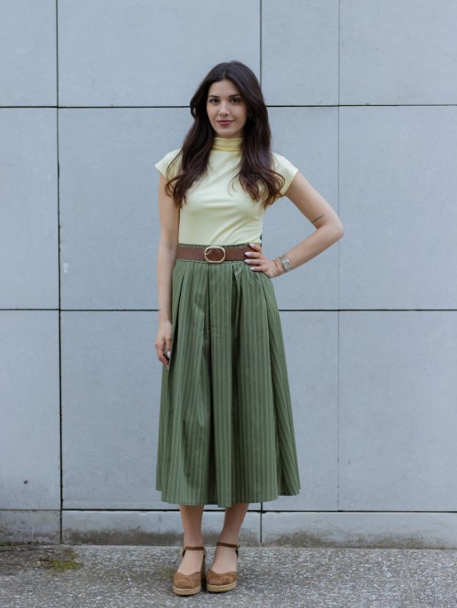 Φούστα ριγέ μακρυά με ζώνη